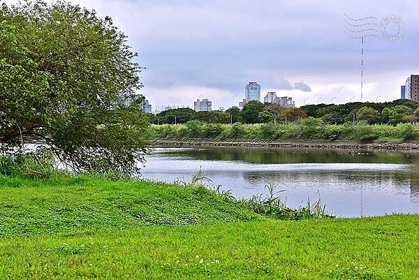 華中河濱公園