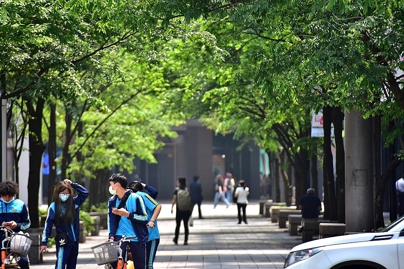 新光三越信義香堤大道