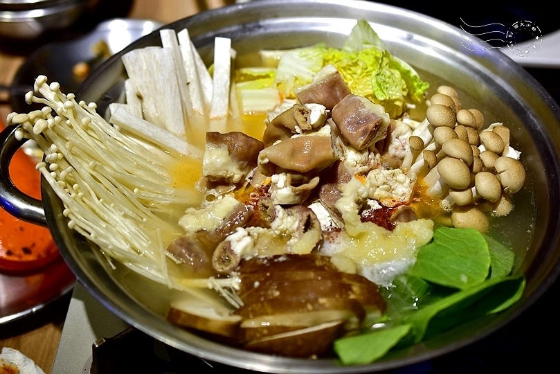 Soban小班烤腸:牛腸鍋