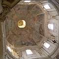 舊城廣場旁的St. Nicolas Church