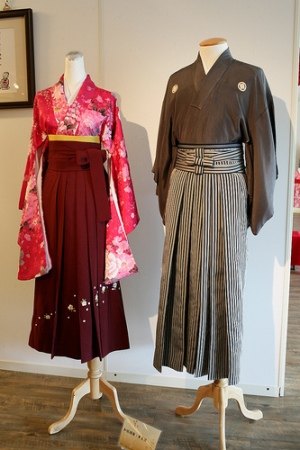 日本女卒業生可愛和服 袴 Hakama 繁田塾日語補習班 痞客邦 日本女卒業生可愛和服 袴 Hakama 繁田塾日語補習班 痞客邦