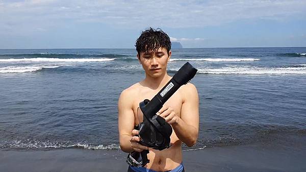 THENICE 浮潛面罩.Still001