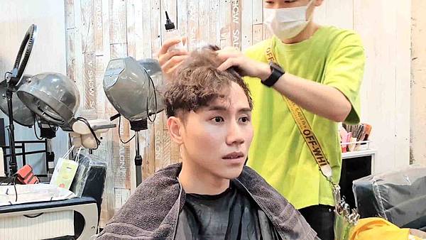 handkevinsome_馬克老師 V秀造型髮藝_染髮 (30) handkevinsome_馬克老師 V秀造型髮藝_染髮 (30)