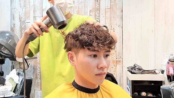 handkevinsome_馬克老師 V秀造型髮藝_染髮 (10) handkevinsome_馬克老師 V秀造型髮藝_染髮 (10)