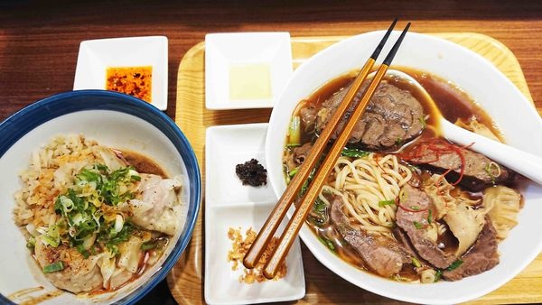 1575128533-1180137373_n 1575128533-1180137373_n