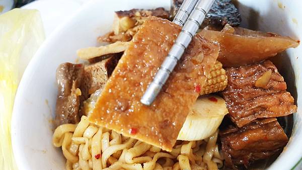 handkevinsome_秘醬滷味 永和樂華店 (15)