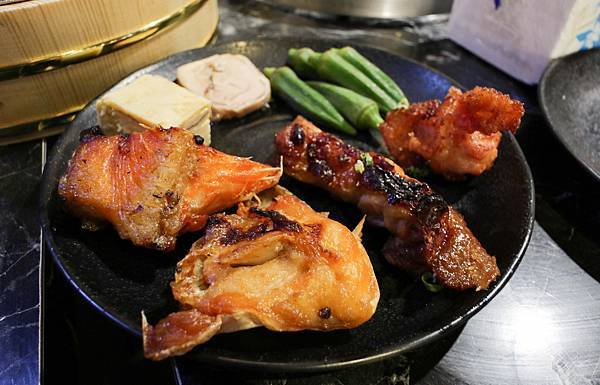 handkevinsome_嗨蝦蝦板百匯鍋物吃到飽121120 (34) handkevinsome_嗨蝦蝦板百匯鍋物吃到飽121120 (34)