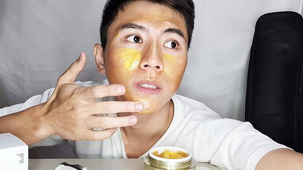 handkevinsome_Honessdun海尼斯頓-肽金極緻修護面膜 (11) handkevinsome_Honessdun海尼斯頓-肽金極緻修護面膜 (11)