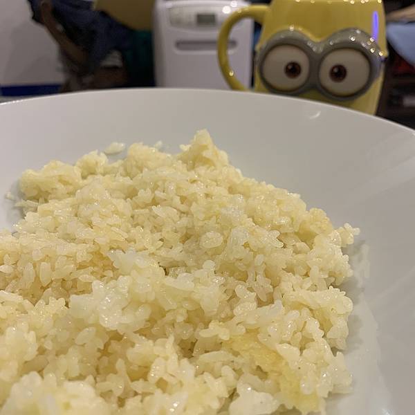 [食譜] 粒粒分明的黃金茶油炒飯