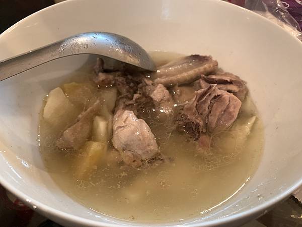 [食譜] 鳳梨竹筍雞湯