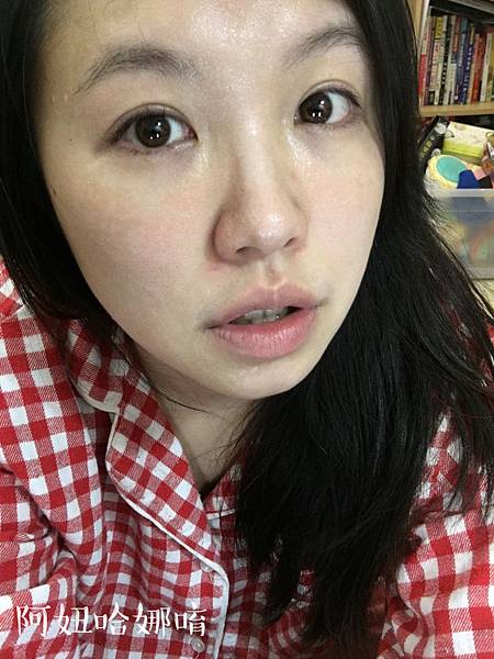 BC百匡,靚顏抗皺淡紋賦活油(百匡賦活膠囊),百匡賦活膠囊,
白龍膽花精萃可亮白撫平細紋與修護受傷肌膚,並高度保濕鎖水,延緩肌膚老化,一顆多種用途,強效版晚安面膜
,百匡賦活膠囊,百匡膠囊
