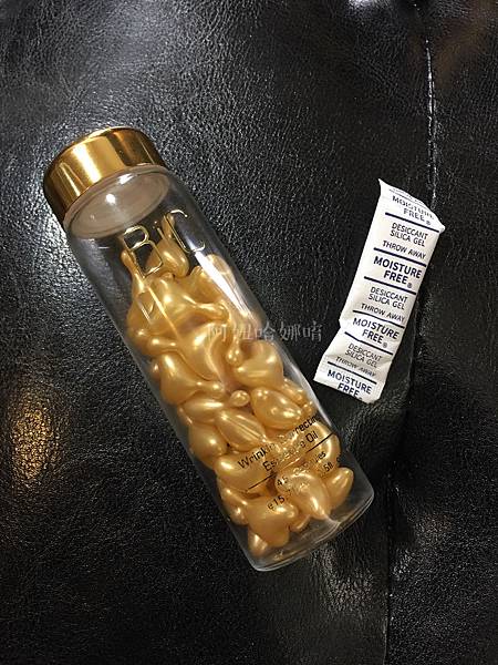 BC百匡,靚顏抗皺淡紋賦活油(百匡賦活膠囊),百匡賦活膠囊,
白龍膽花精萃可亮白撫平細紋與修護受傷肌膚,並高度保濕鎖水,延緩肌膚老化,一顆多種用途,強效版晚安面膜
,百匡賦活膠囊,百匡膠囊
