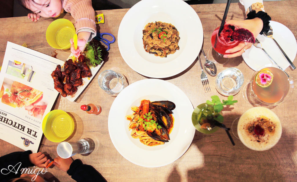 麗寶outlet T.R Kitchen Bistro
