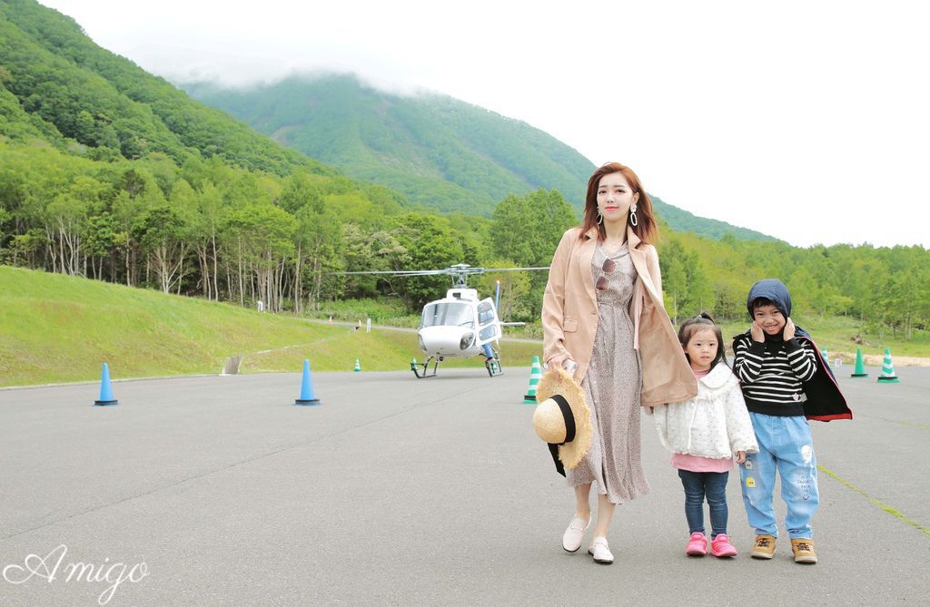 日本北海道 留壽都 直昇機眺望洞爺湖 朝和火山