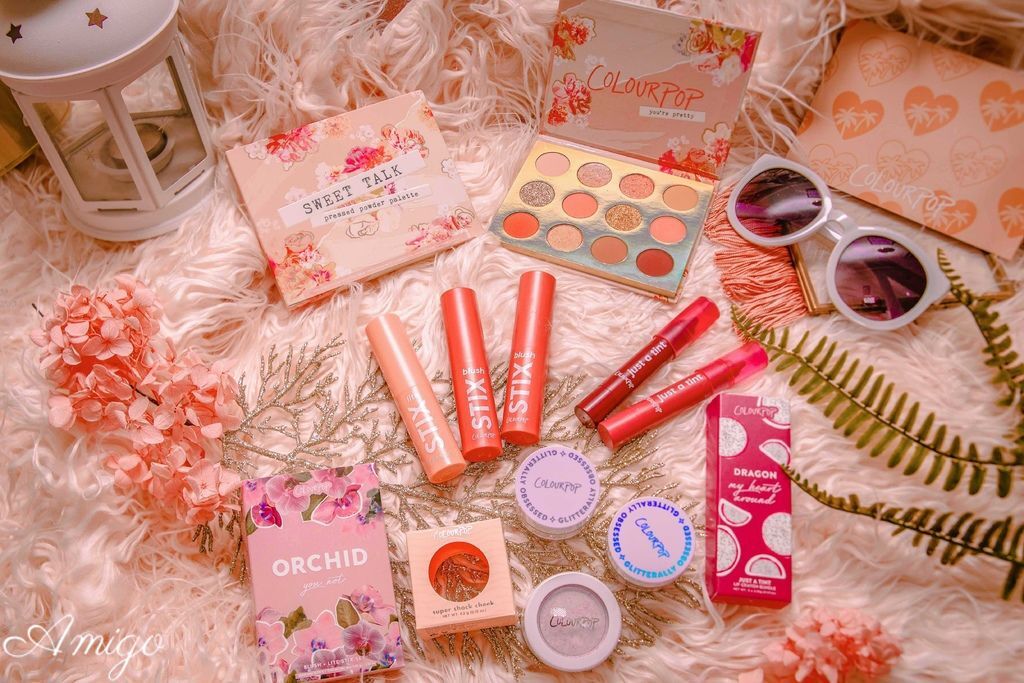 ColourPOP 彩妝