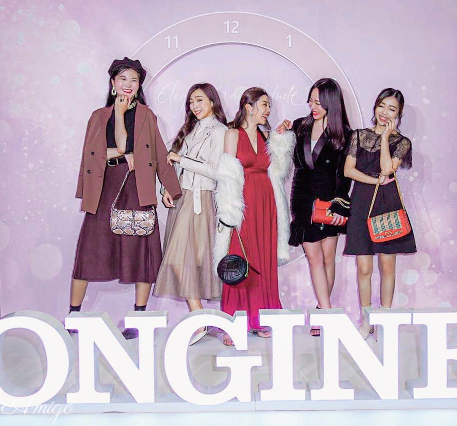 派對穿搭 Myaleshia香港設計師品牌洋裝 在派對 節慶美美的現身 潮流 美妝 消費創造個人化風格的女性社群pixstyleme 派對穿搭 Myaleshia香港設計師品牌洋裝 在派對 節慶美美的現身 潮流 美妝 消費創造個人化風格的女性社群pixstyleme