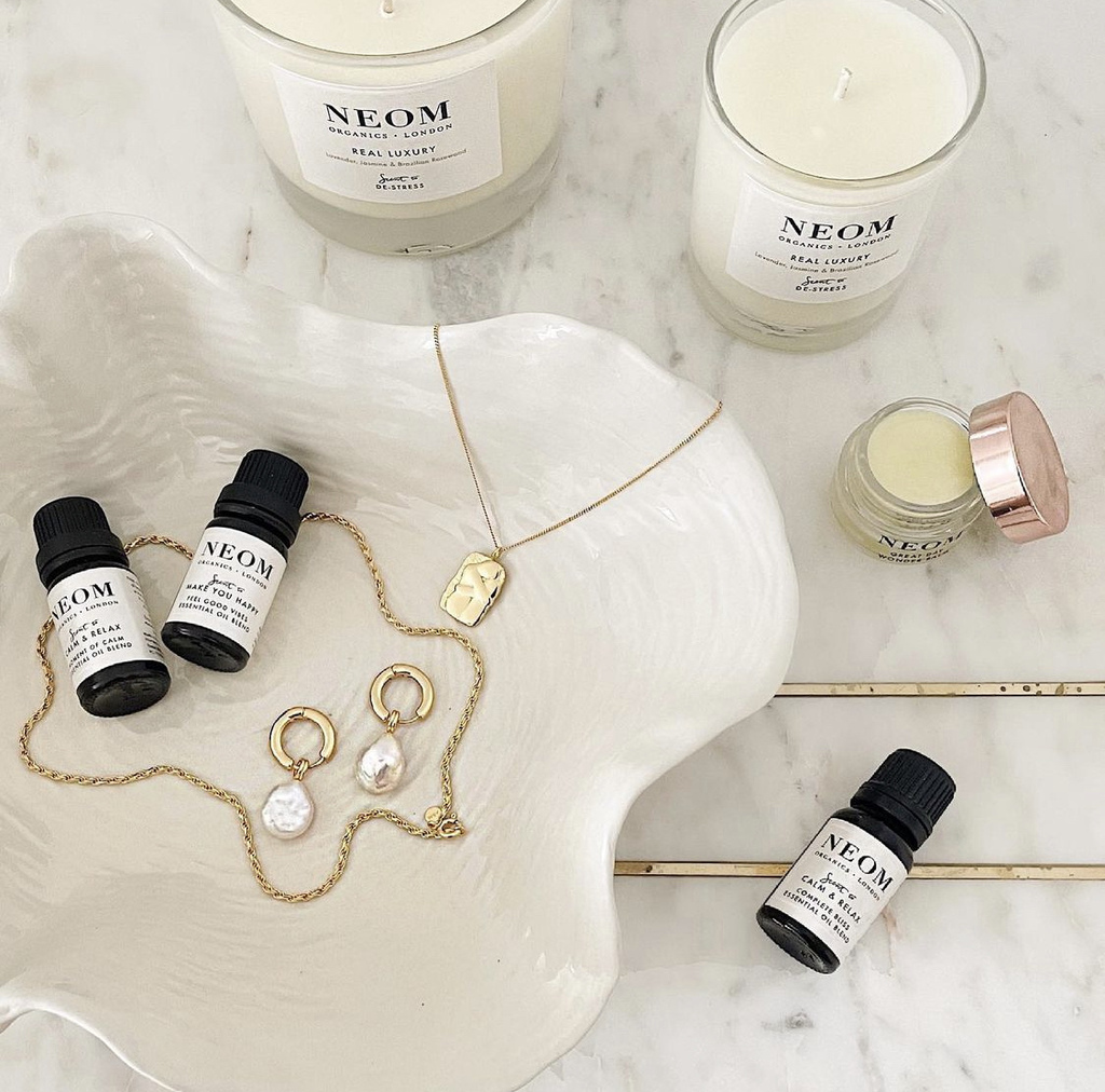 NEOM