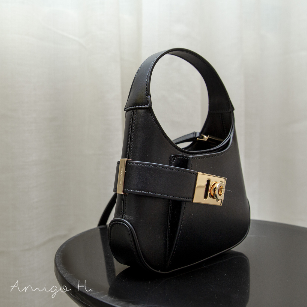 Ferragamo 包