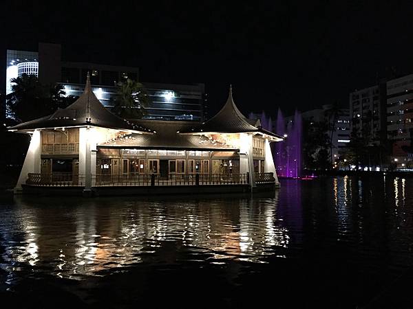 IMG_0486.JPG IMG_0486.JPG
