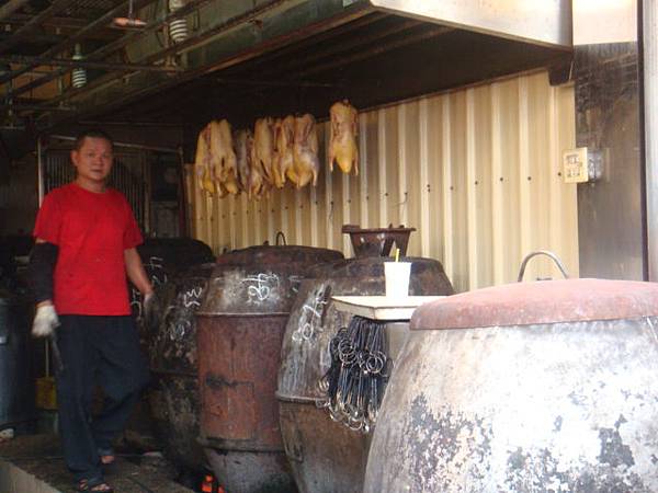 [鳳山阿石烤鴨]--等待出爐