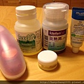 妮妮出國必備用品.jpg