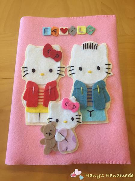 Kitty Family媽媽手冊套.JPG