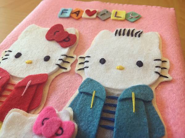 Kitty Family媽媽手冊套.JPG