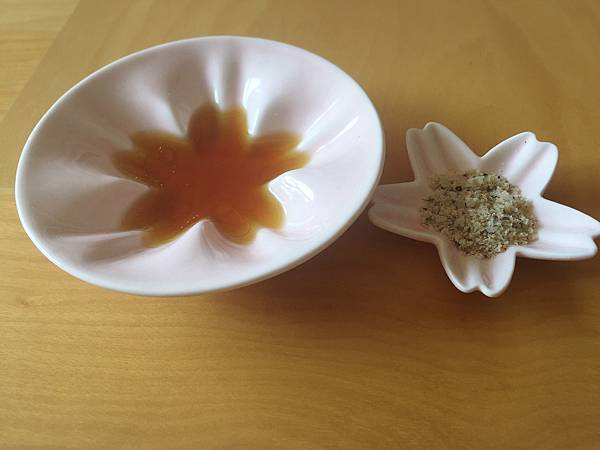 少女心的櫻花醬油碟