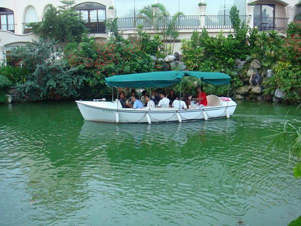 理想大地的小船