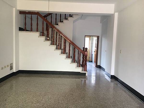 學區社區透天850萬_180727_0001.jpg 學區社區透天850萬_180727_0001.jpg
