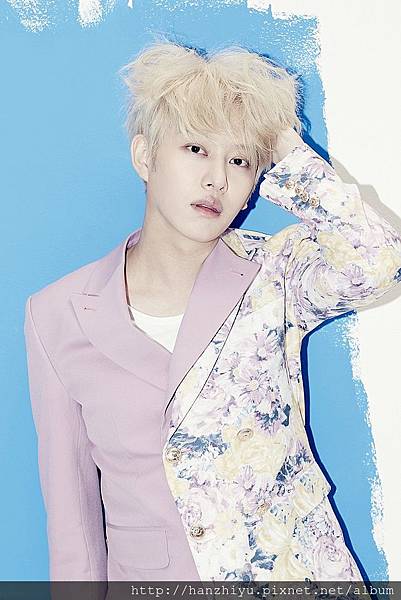 HeeChul-2.jpg HeeChul-2.jpg