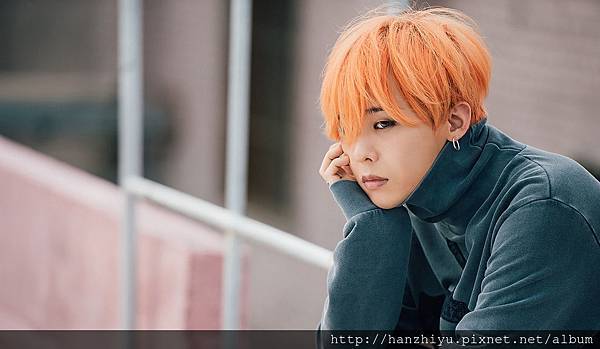 G-Dragon-2.jpg G-Dragon-2.jpg
