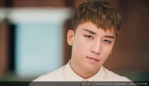 SeungRi-2.jpg SeungRi-2.jpg