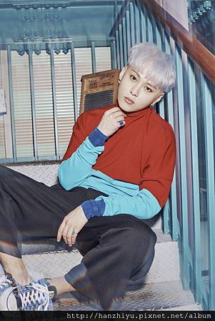 JunHyung-3.jpg JunHyung-3.jpg