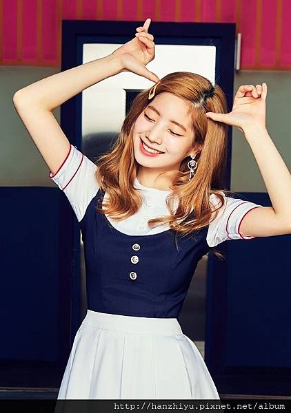 DaHyun-1.jpg DaHyun-1.jpg