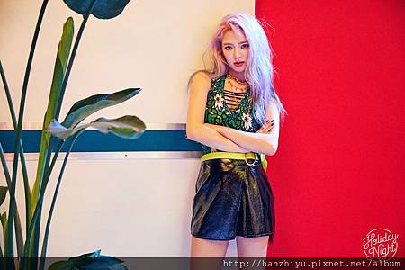 HyoYeon-5.jpg HyoYeon-5.jpg