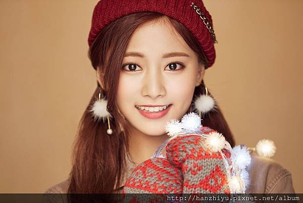 Tzuyu-3.jpg