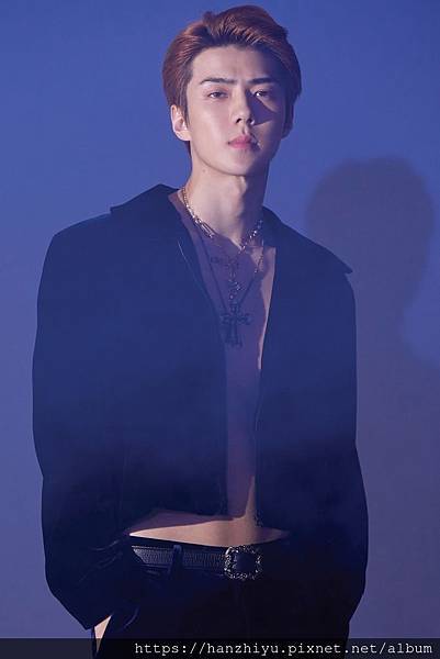 SeHun-3.jpg