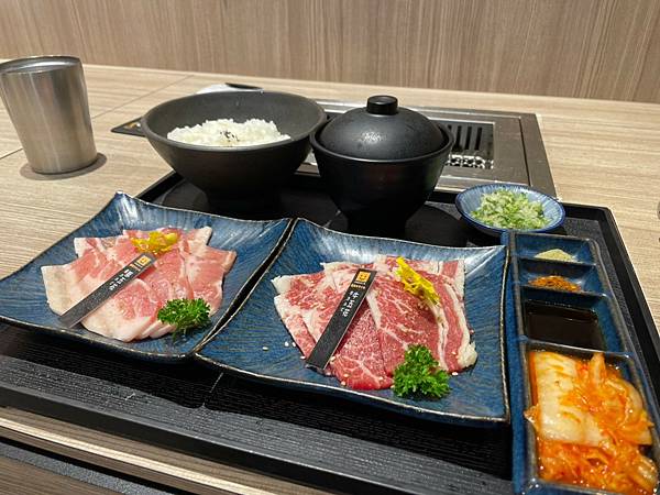 LINE_ALBUM_Simple燒肉_220522_10.jpg