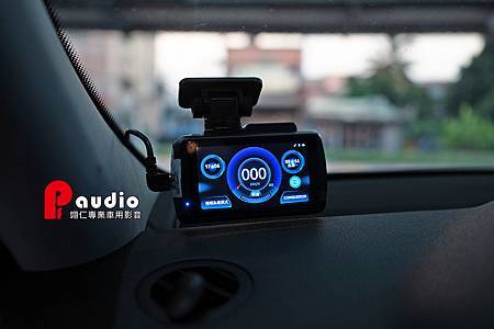 M Benz E250 W212 八核心安卓主機 征服者9008 Pf Audio 翊仁專業車用影音 痞客邦