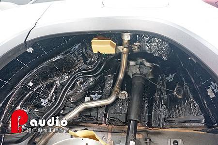 M-BENZ GLB35 全車隔音工程