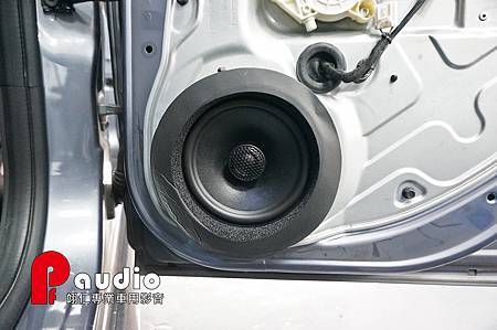 FORD FOCUS 音響升級套件+備胎室制震工程