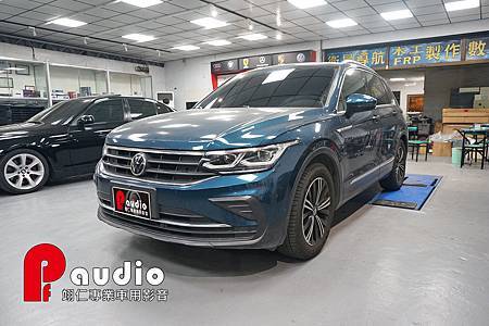 Volkswagen Tiguan IROAD X11