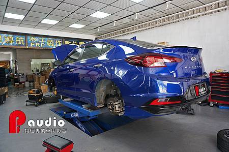 Hyundai Elantra Sport 四輪隔音工程