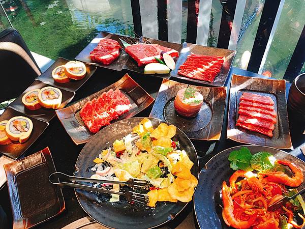 《高雄❤️鼓山》碳佐麻里 高美館旗艦店,在兩億豪宅裡吃澎派燒肉🍽 @ :: 痞客邦 ::