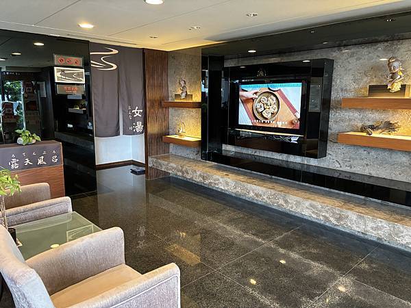 宜蘭礁溪|長榮鳳凰酒店和室房開箱,桂冠自助餐廳早晚餐 宜蘭礁溪|長榮鳳凰酒店和室房開箱,桂冠自助餐廳早晚餐