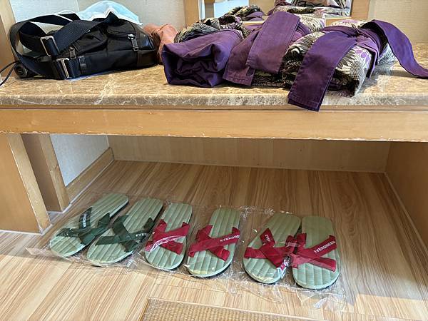 宜蘭礁溪|長榮鳳凰酒店和室房開箱,桂冠自助餐廳早晚餐 宜蘭礁溪|長榮鳳凰酒店和室房開箱,桂冠自助餐廳早晚餐