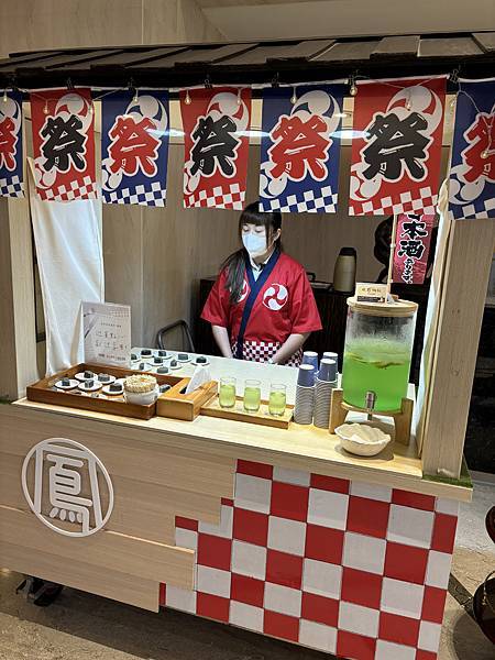 宜蘭礁溪|長榮鳳凰酒店和室房開箱,桂冠自助餐廳早晚餐 宜蘭礁溪|長榮鳳凰酒店和室房開箱,桂冠自助餐廳早晚餐