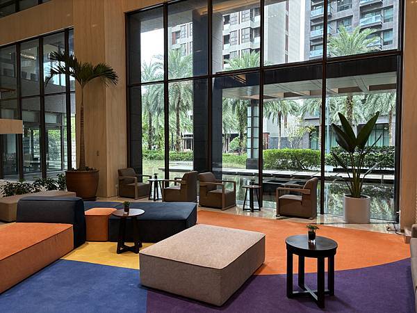 宜蘭礁溪|長榮鳳凰酒店和室房開箱,桂冠自助餐廳早晚餐 宜蘭礁溪|長榮鳳凰酒店和室房開箱,桂冠自助餐廳早晚餐