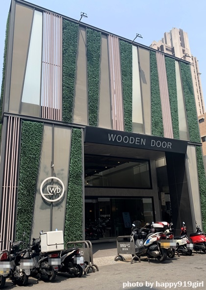 [食記] 台中-網美必訪 特色咖啡館★木門咖啡